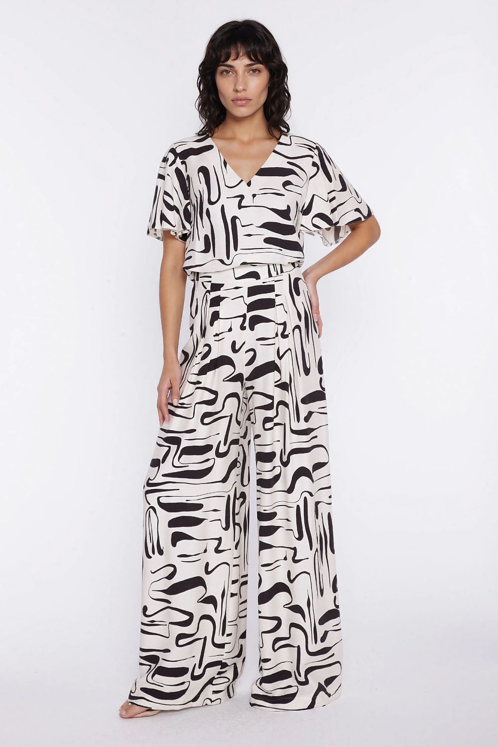  Blouse model 228021 Nife 