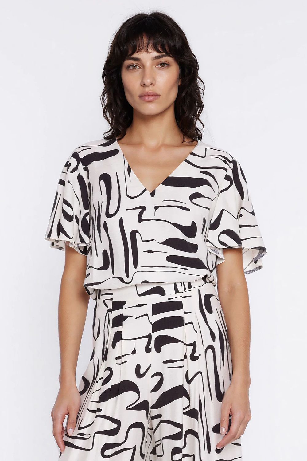  Blouse model 228021 Nife 